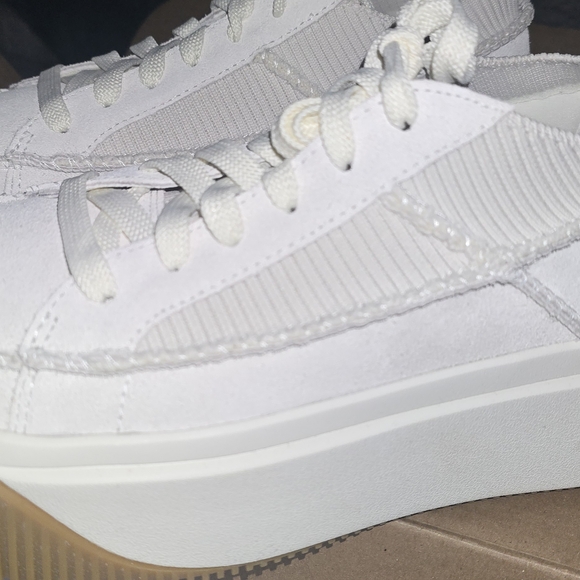 UGG EZ-Duzzit Sneakers - NEW - Picture 8 of 8